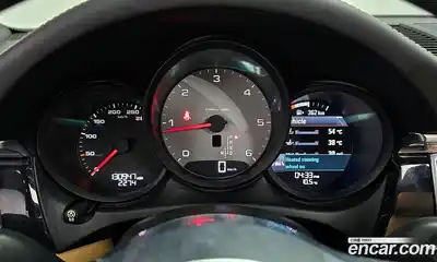 Porsche Macan 2017 3.0 Автомат в Москве № 165570, миниатюра 12