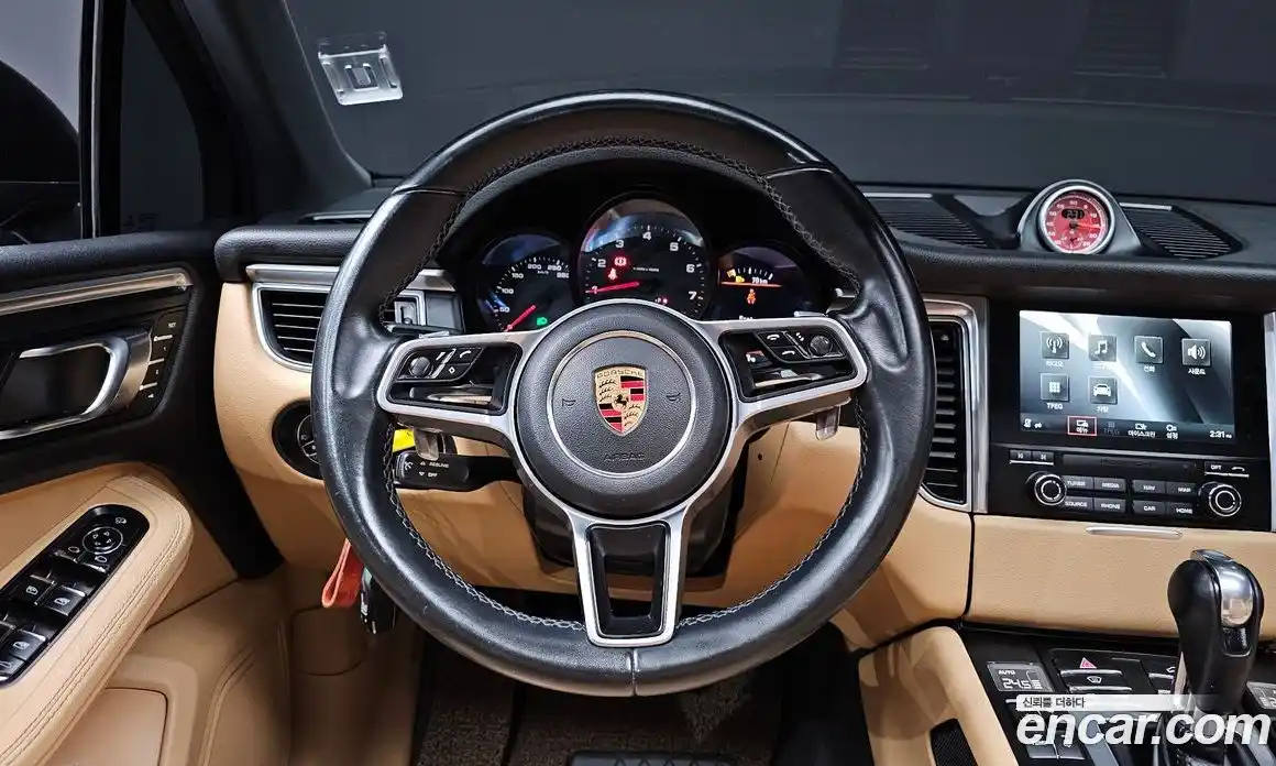 Porsche Macan 2017 2.0 Автомат в Москве № 165634, фото 11