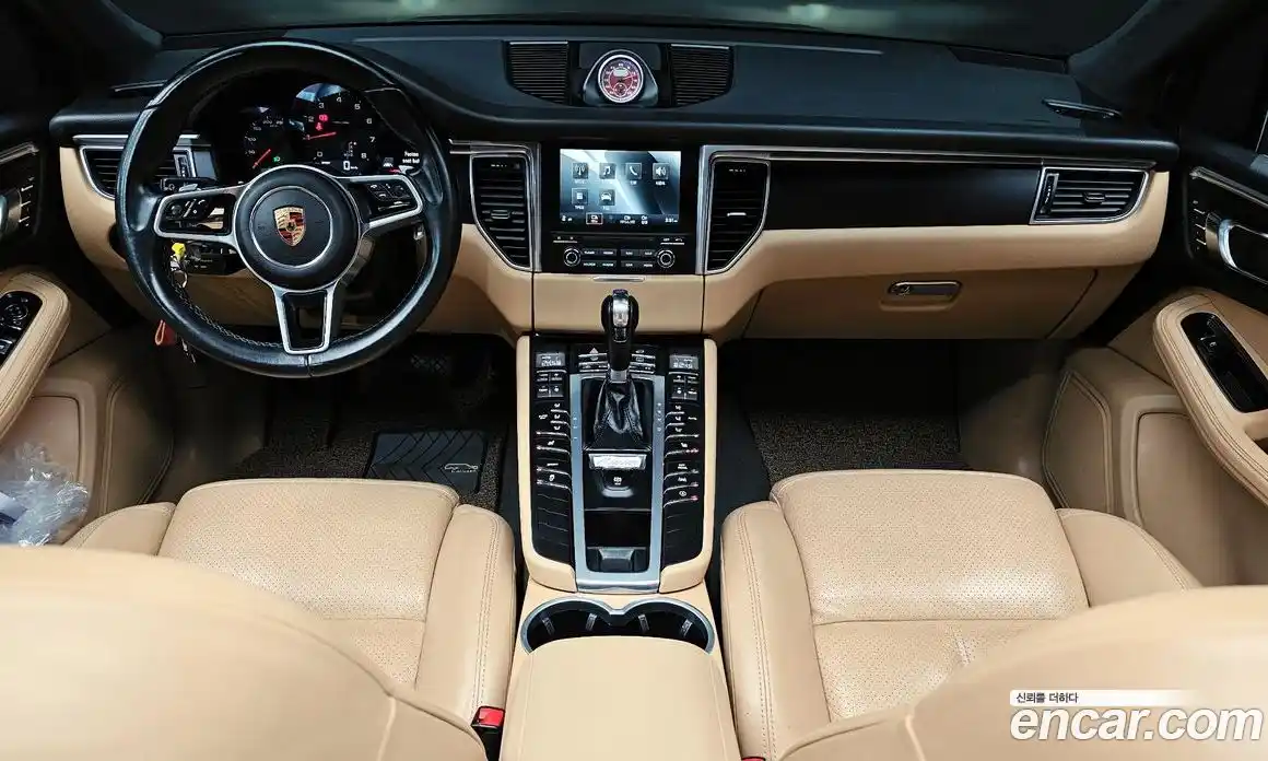 Porsche Macan 2017 2.0 Автомат в Москве № 165634, фото 15