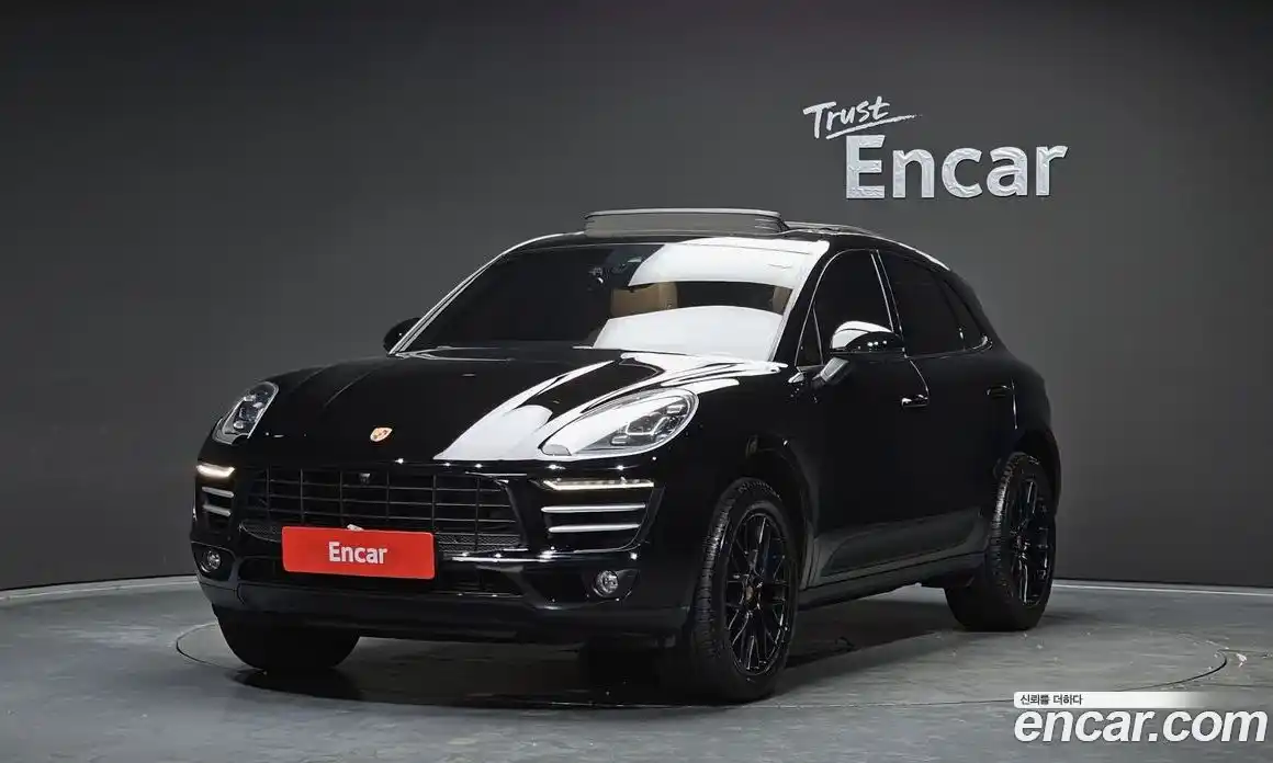 Porsche Macan 2017 2.0 Автомат в Москве № 165634, фото 3