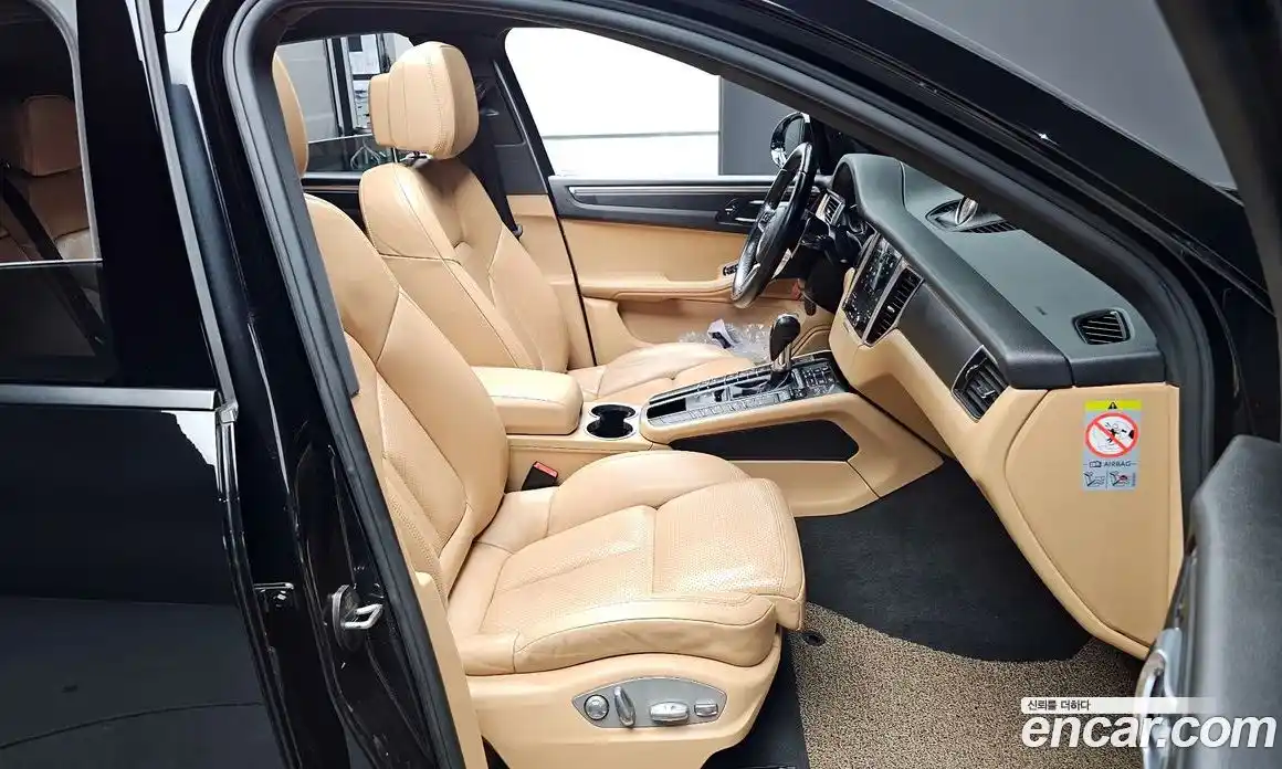 Porsche Macan 2017 2.0 Автомат в Москве № 165634, фото 7