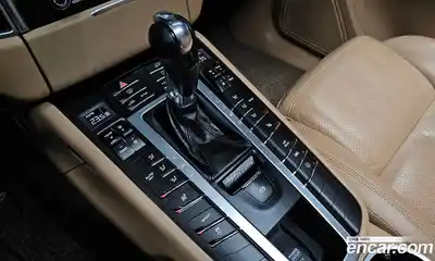 Porsche Macan 2017 2.0 Автомат в Москве № 165634, миниатюра 10