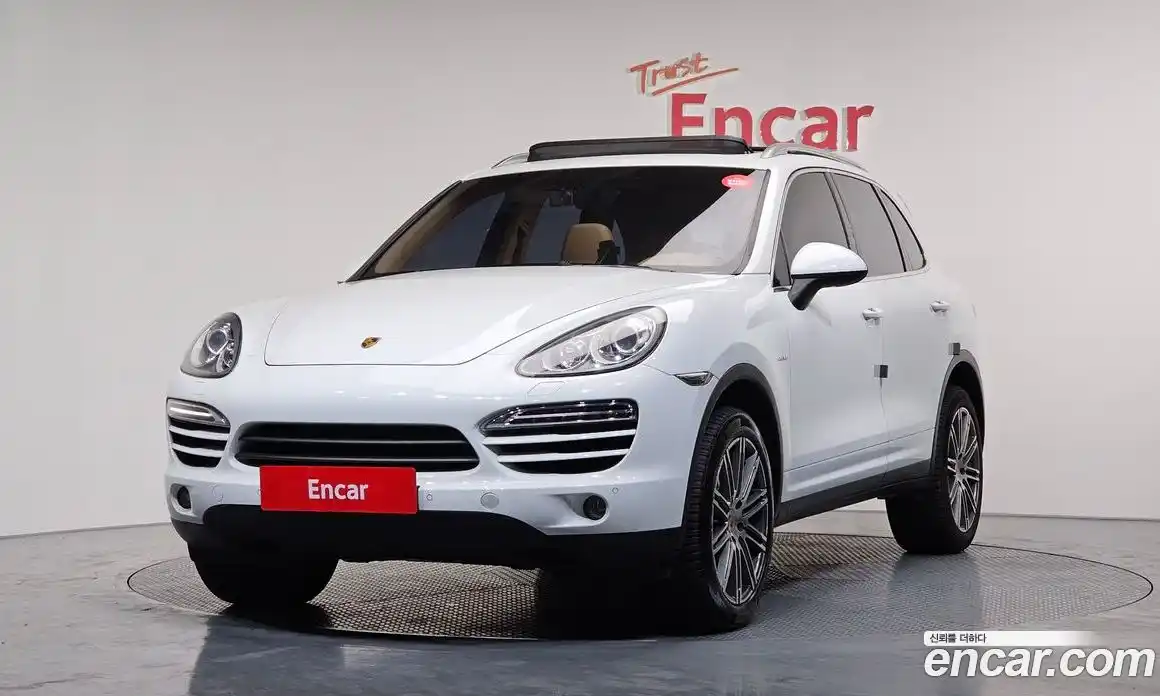 Porsche Cayenne 2014 3.0 Автомат в Москве № 165692, фото 7