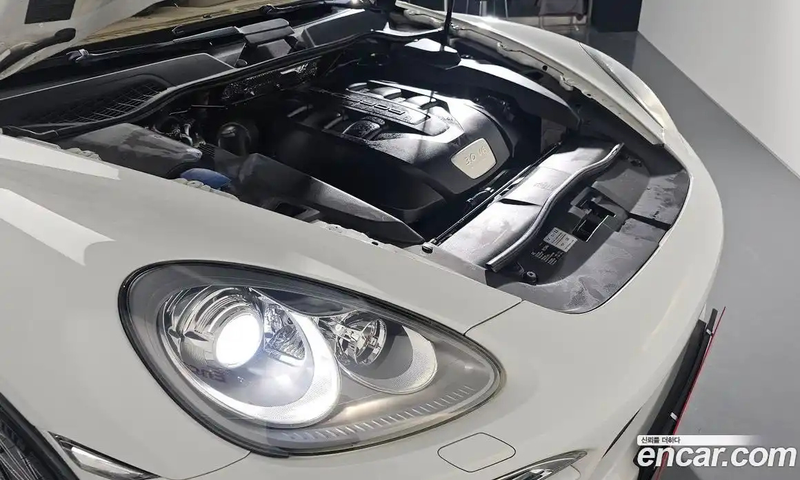 Porsche Cayenne 2014 3.0 Автомат в Москве № 165692, фото 8