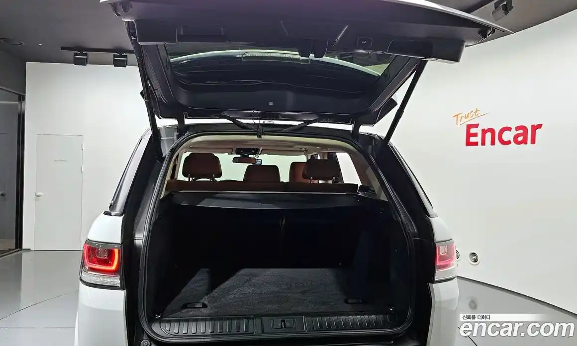 Land Rover Range-Rover Sport 2016 3.0 Автомат в Москве № 166288, фото 12