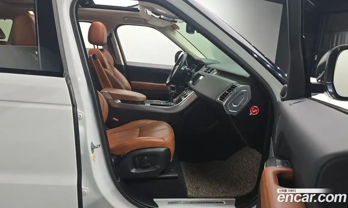 Land Rover Range-Rover Sport 2016 3.0 Автомат в Москве № 166288, фото 18