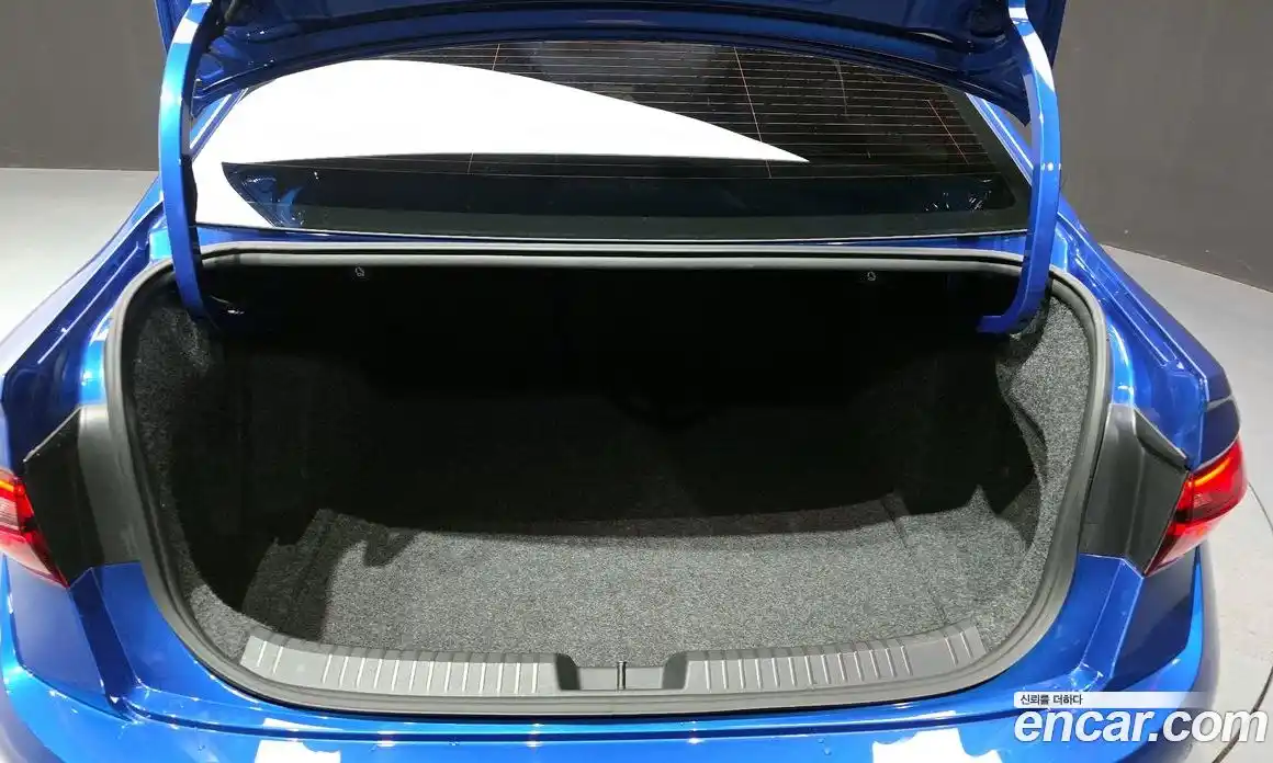 Volkswagen Jetta 2023 1.5 Автомат в Москве № 168481, фото 17