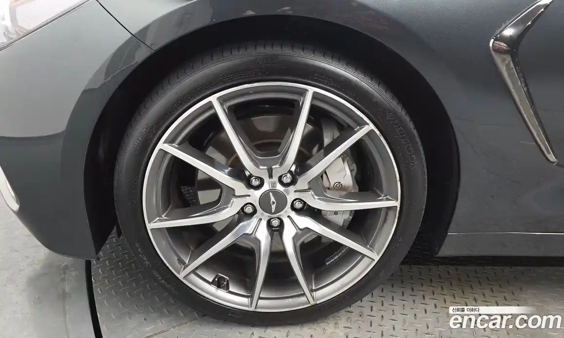 Genesis G70 2019 2.0 Автомат в Москве № 17179, фото 15