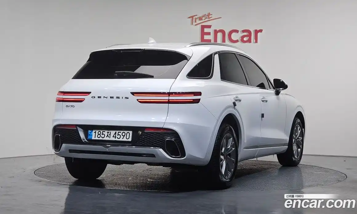 Genesis GV70 2022 2.5 Автомат в Москве № 179309, фото 13