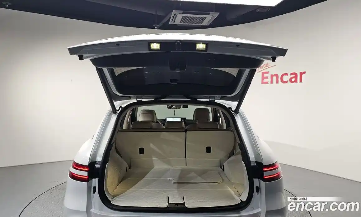 Genesis GV70 2022 2.5 Автомат в Москве № 179309, фото 7