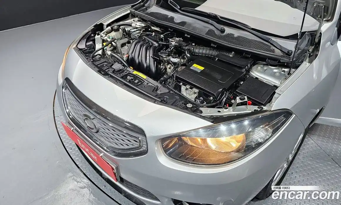 Renault SM3 2014 1.6 Автомат в Москве № 184625, фото 13