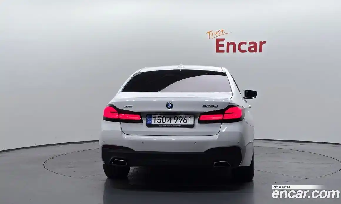 BMW 5-Series 2023 2.0 Автомат в Москве № 191515, фото 14