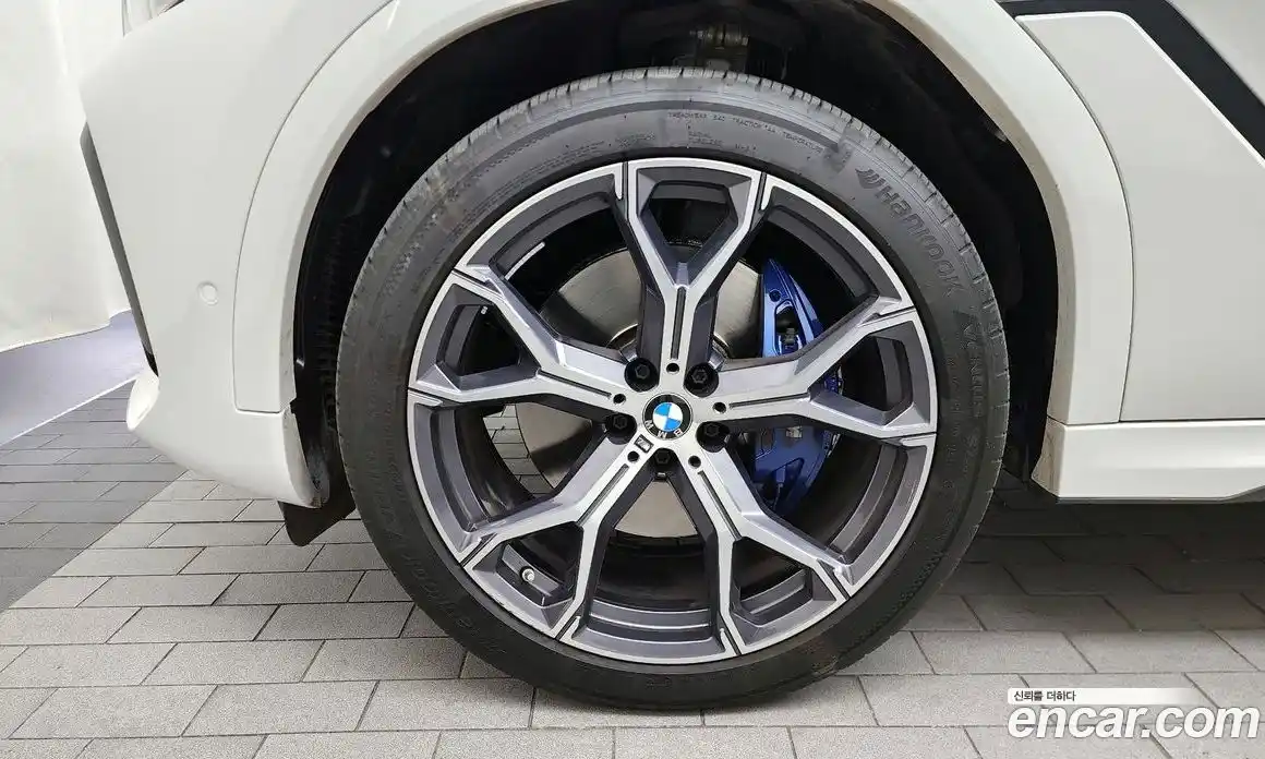 BMW X6 2023 3.0 Автомат в Москве № 191548, фото 15