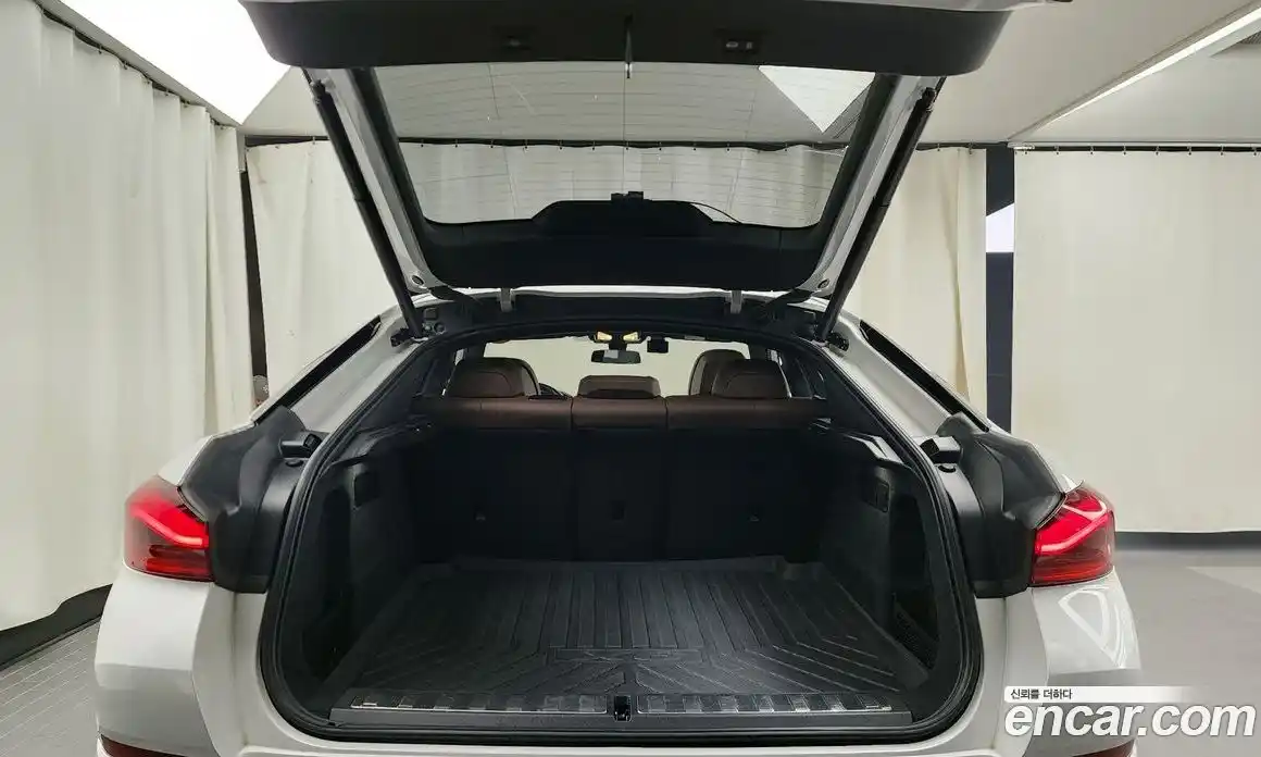 BMW X6 2023 3.0 Автомат в Москве № 191548, фото 16