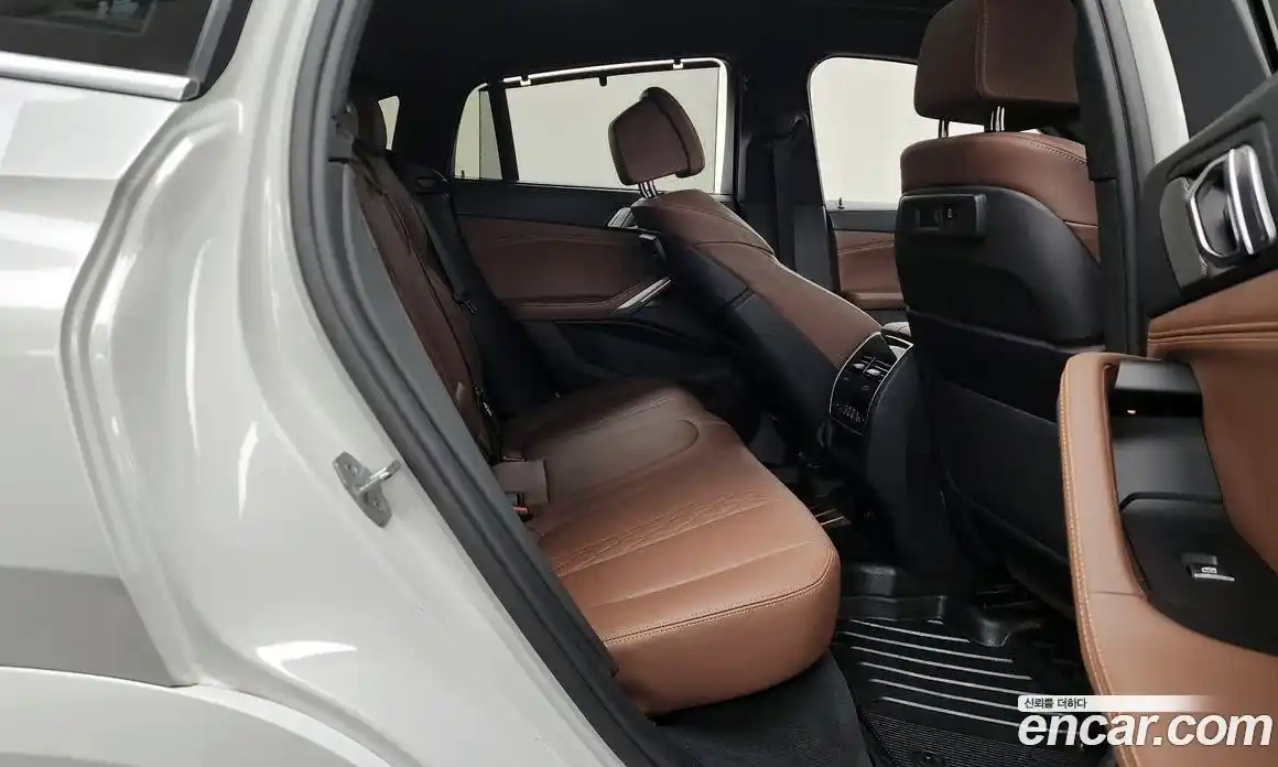 BMW X6 2023 3.0 Автомат в Москве № 191548, фото 19