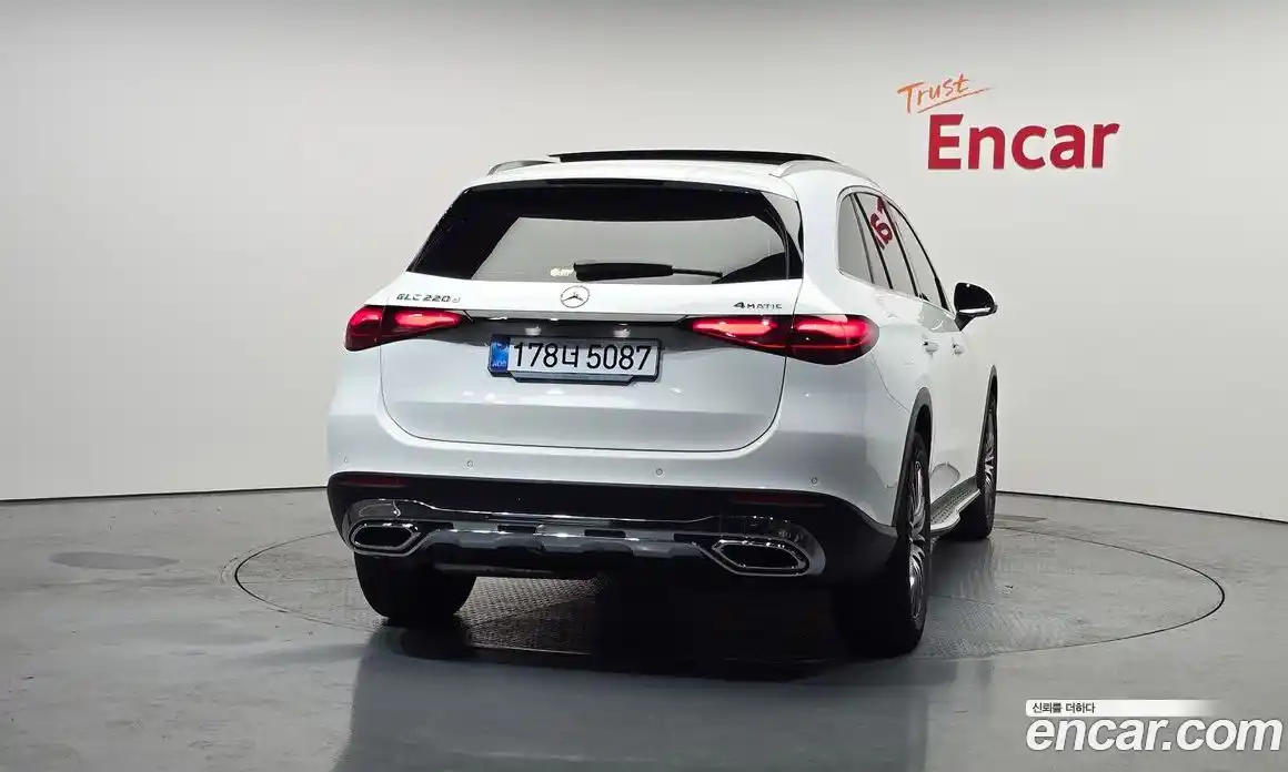 Mercedes-Benz GLC-Class 2025 2.0 Автомат в Москве № 193936, фото 16