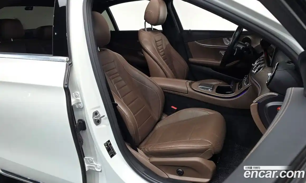 Mercedes-Benz E-Class 2021 1.9 Автомат в Москве № 195459, фото 15