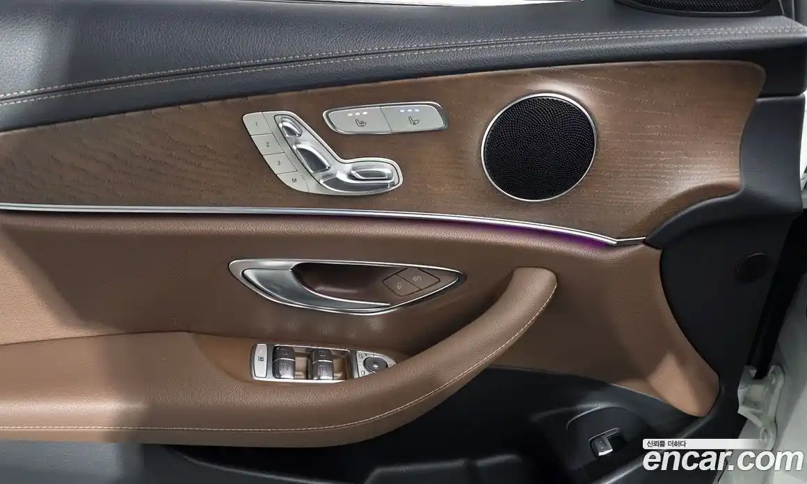 Mercedes-Benz E-Class 2021 1.9 Автомат в Москве № 195459, фото 6