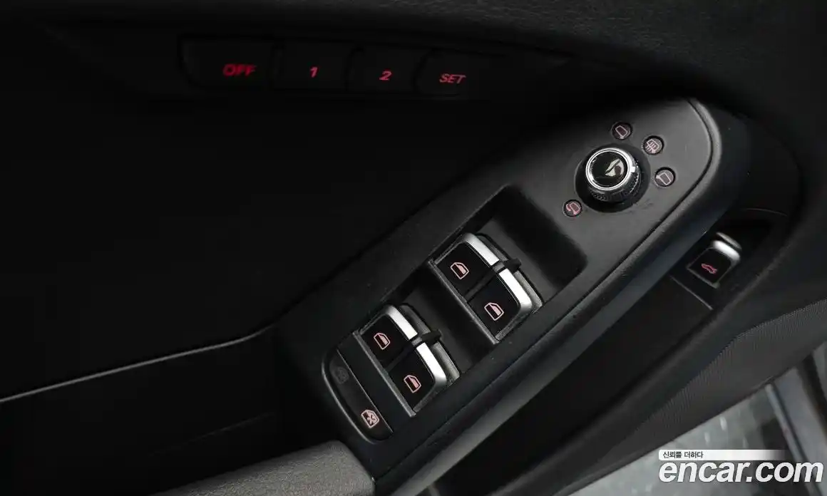 Audi A4 2015 2.0 Автомат в Москве № 196442, фото 11