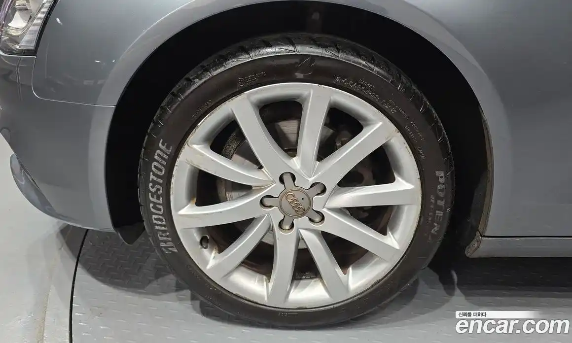 Audi A4 2015 2.0 Автомат в Москве № 196442, фото 16