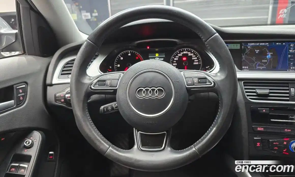 Audi A4 2015 2.0 Автомат в Москве № 196442, фото 8