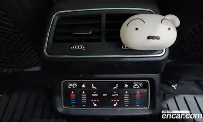 Audi e-tron 2021 0.2 Автомат в Москве № 196624, миниатюра 7