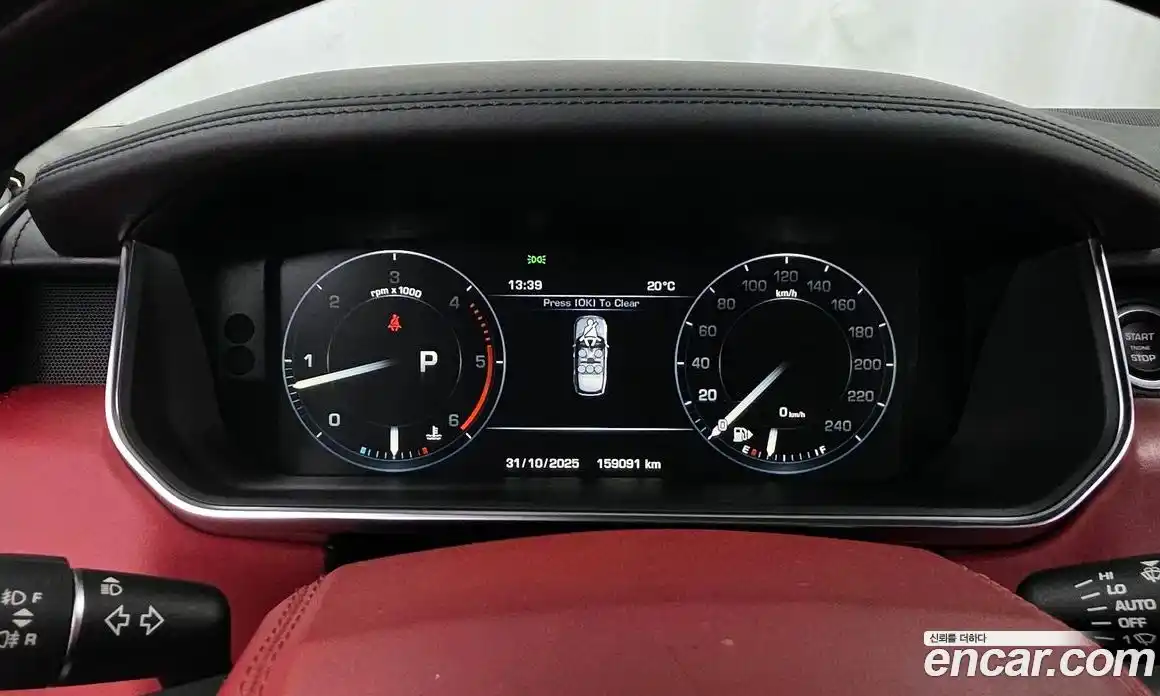 Land Rover Range-Rover 2015 4.4 Автомат в Москве № 198284, фото 1