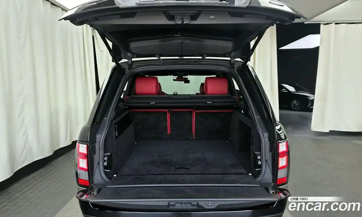 Land Rover Range-Rover 2015 4.4 Автомат в Москве № 198284, фото 4