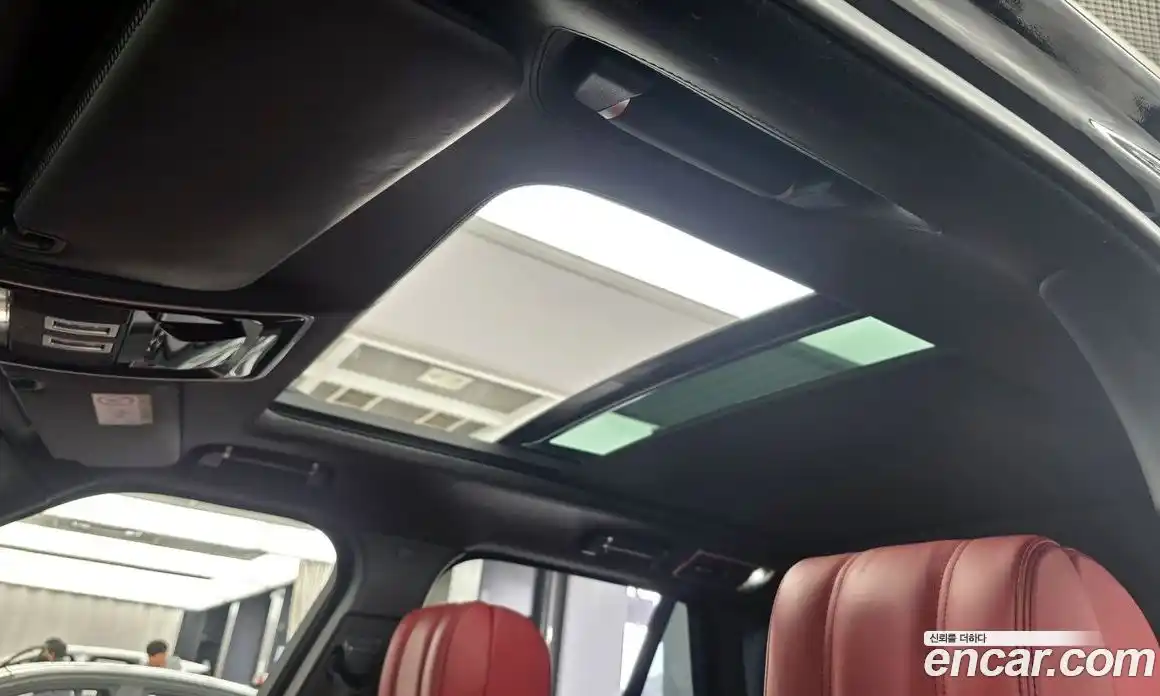 Land Rover Range-Rover 2015 4.4 Автомат в Москве № 198284, фото 9