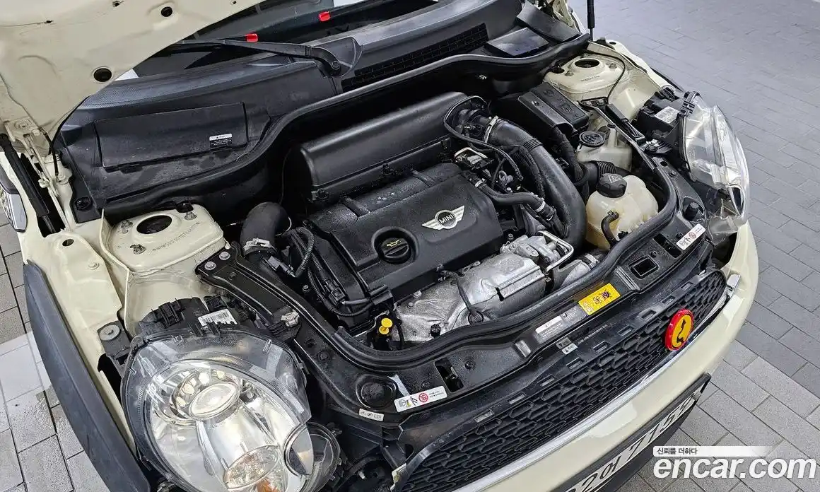 Mini Cooper 2013 1.6 Автомат в Москве № 198328, фото 15