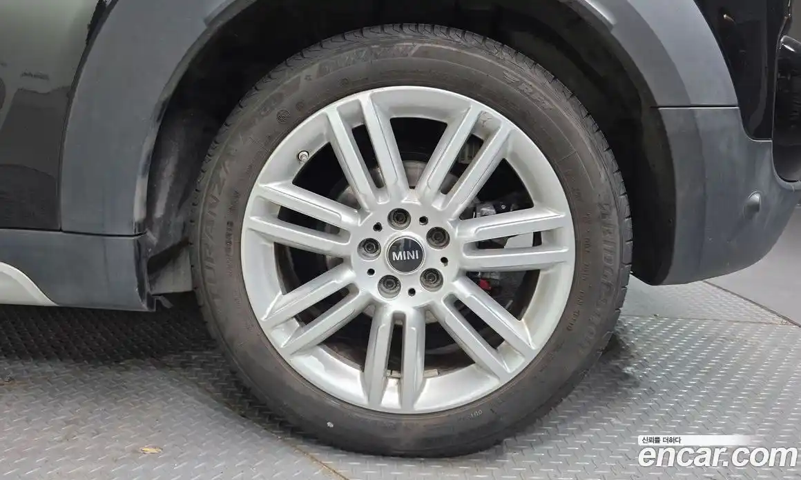 Mini Countryman 2018 2.0 Автомат в Москве № 198369, фото 14