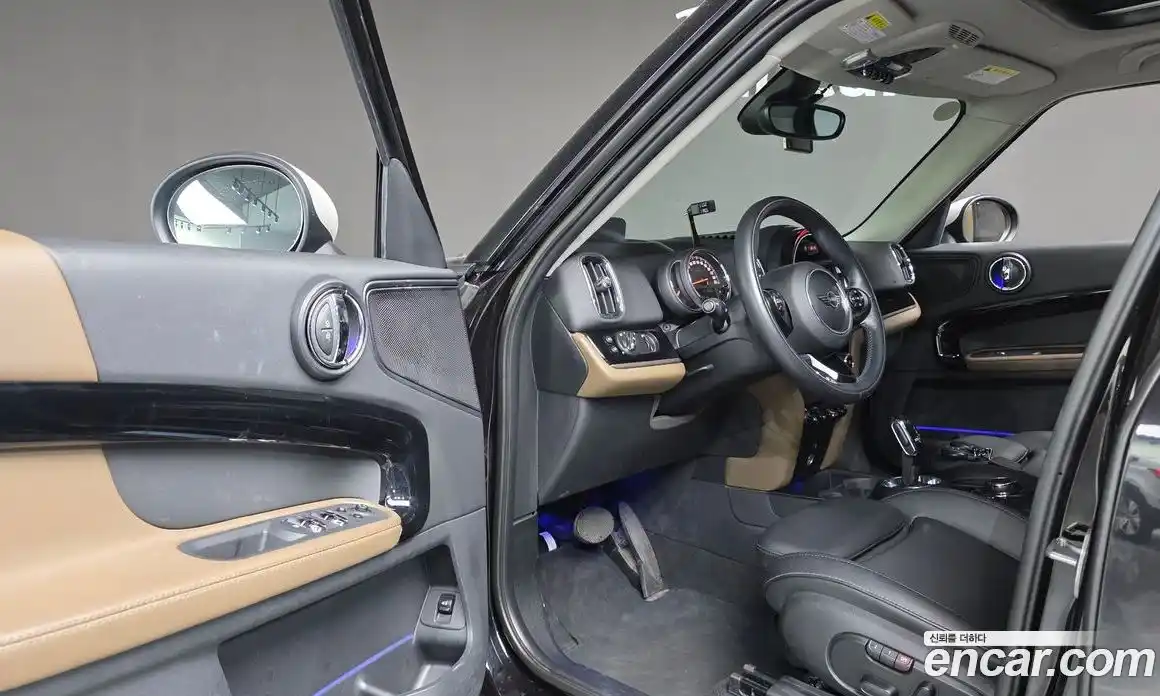 Mini Countryman 2018 2.0 Автомат в Москве № 198369, фото 15