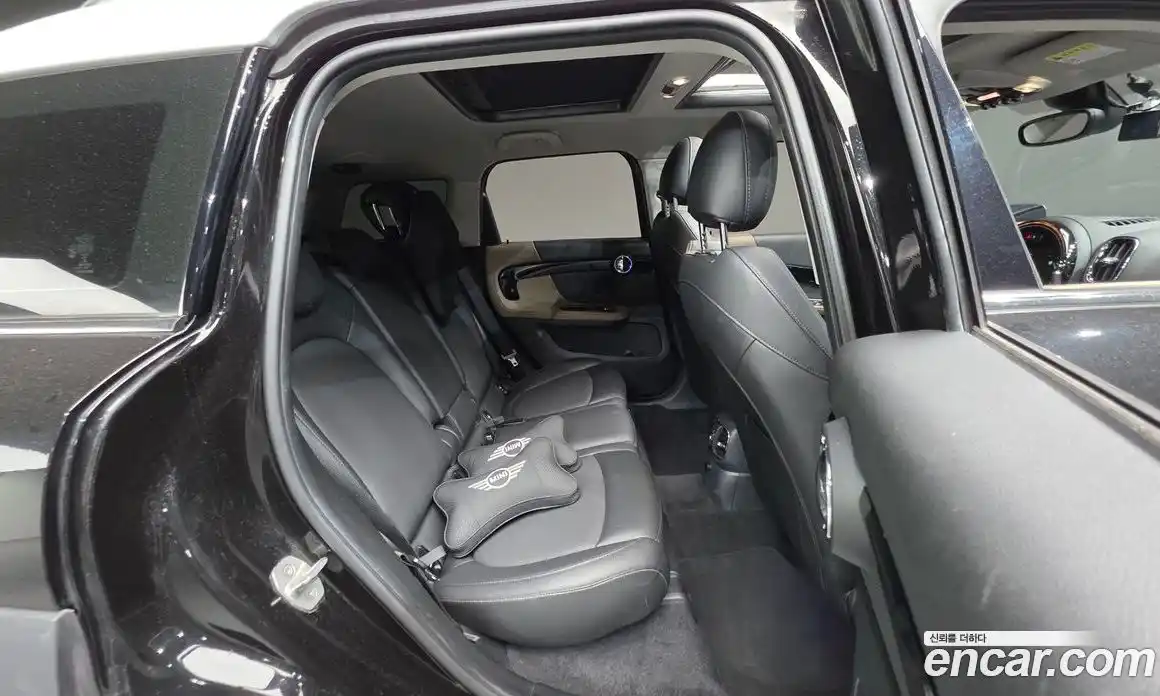 Mini Countryman 2018 2.0 Автомат в Москве № 198369, фото 17