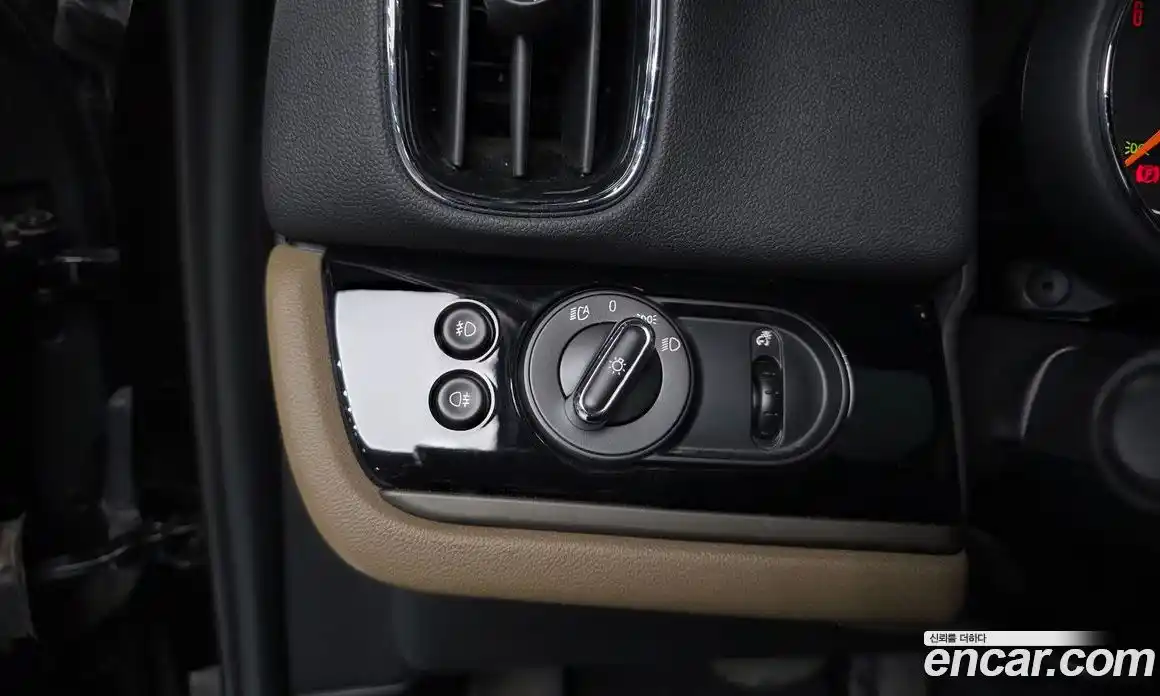 Mini Countryman 2018 2.0 Автомат в Москве № 198369, фото 20