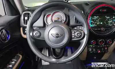 Mini Countryman 2018 2.0 Автомат в Москве № 198369, миниатюра 3