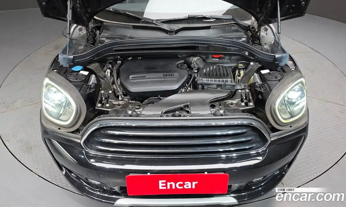 Mini Countryman 2018 2.0 Автомат в Москве № 198369, фото 10