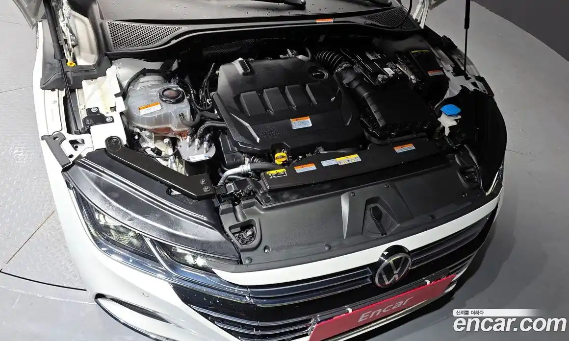 Volkswagen Arteon 2022 2.0 Автомат в Москве № 198940, фото 17