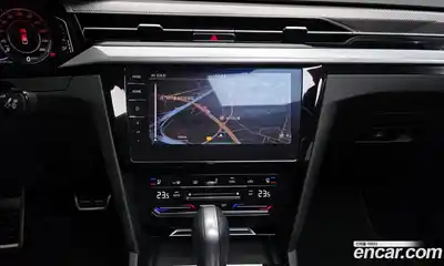 Volkswagen Arteon 2022 2.0 Автомат в Москве № 198940, миниатюра 3