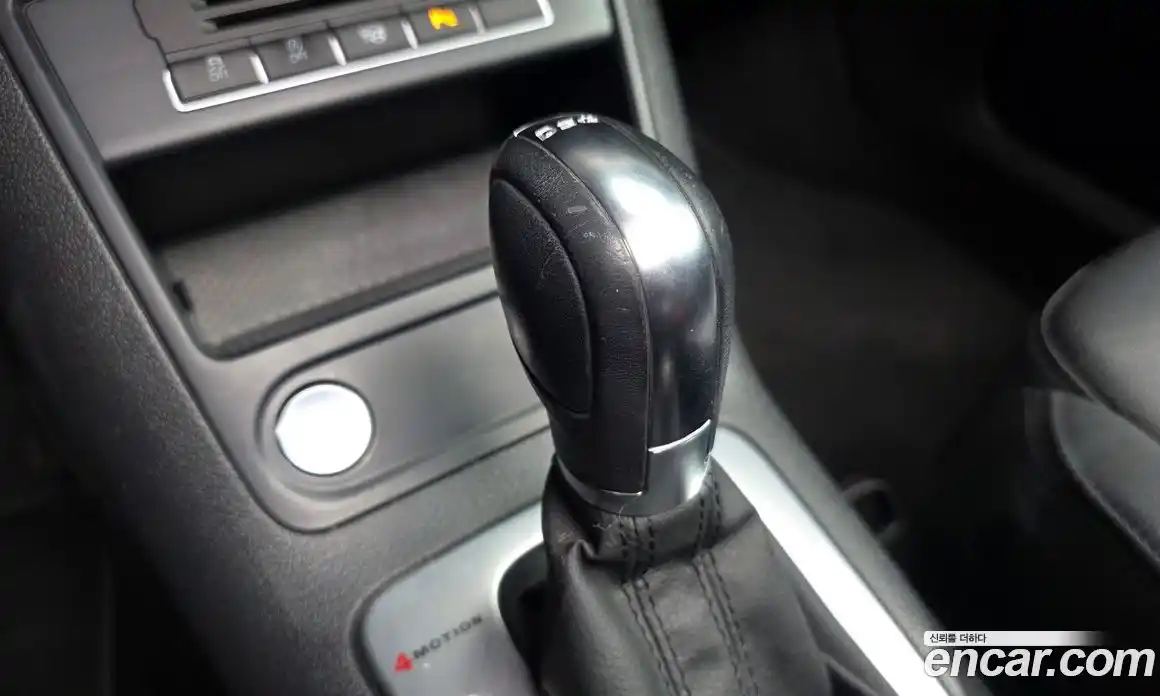 Volkswagen Tiguan 2014 2.0 Автомат в Москве № 199182, фото 11