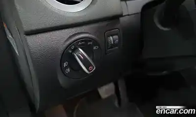 Volkswagen Tiguan 2014 2.0 Автомат в Москве № 199182, миниатюра 12