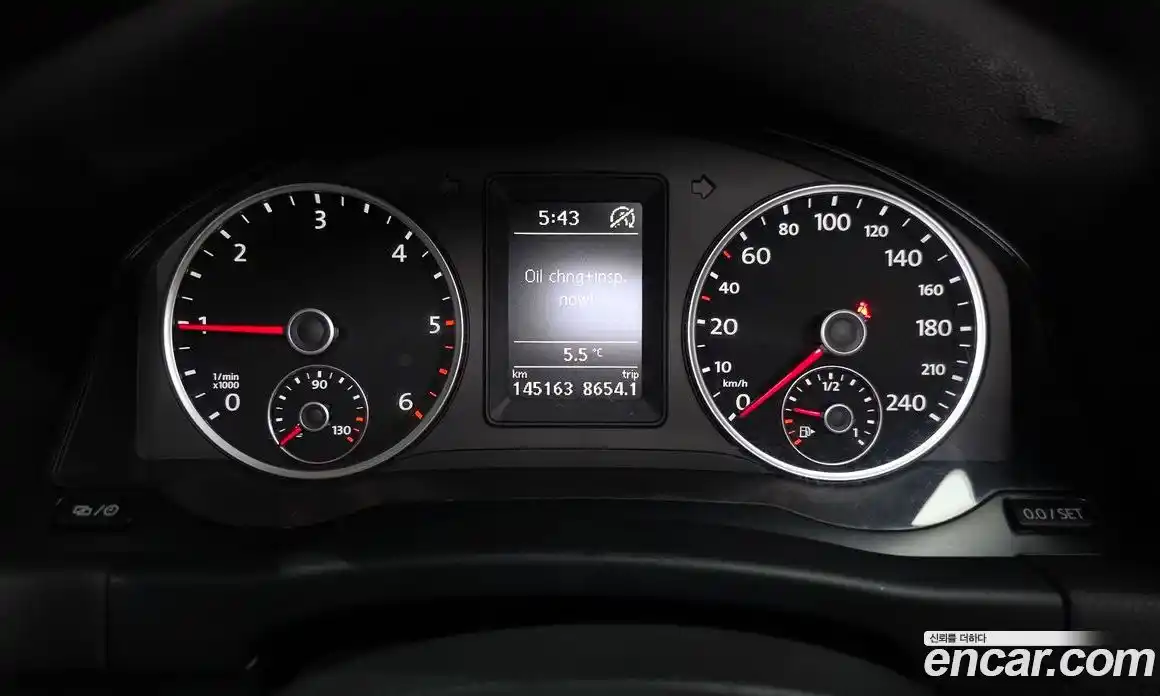 Volkswagen Tiguan 2014 2.0 Автомат в Москве № 199182, фото 14