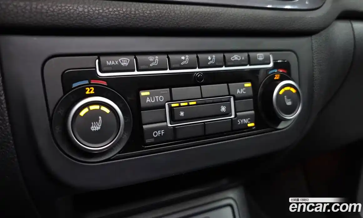 Volkswagen Tiguan 2014 2.0 Автомат в Москве № 199182, фото 8