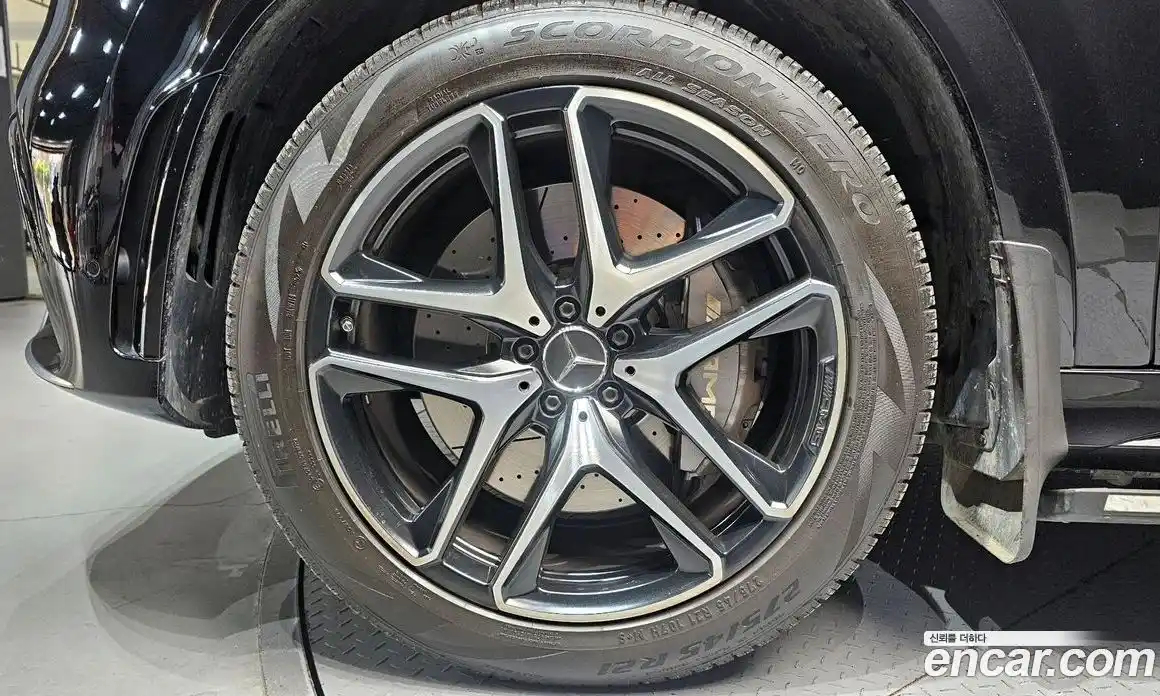 Mercedes-Benz GLE-Class 2023 3.0 Автомат в Москве № 201281, фото 16