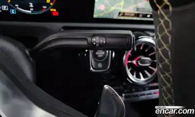 Mercedes-Benz CLA-Class 2023 2.0 Автомат в Москве № 204167, миниатюра 2