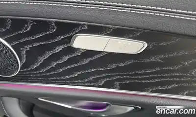 Mercedes-Benz E-Class 2023 2.0 Автомат в Москве № 206179, миниатюра 8