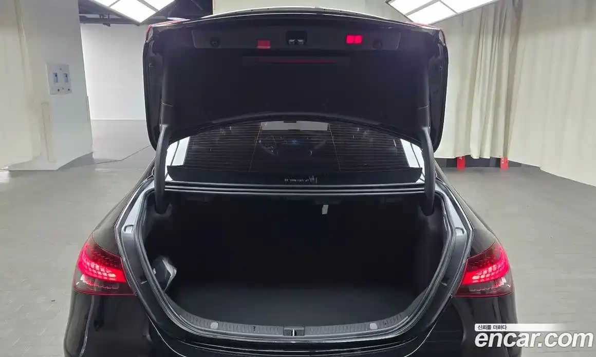 Mercedes-Benz E-Class 2022 2.0 Автомат в Москве № 206507, фото 12