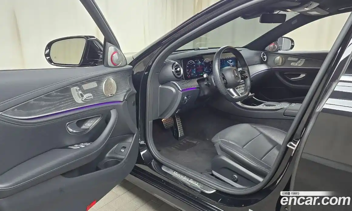 Mercedes-Benz E-Class 2022 2.0 Автомат в Москве № 206507, фото 13