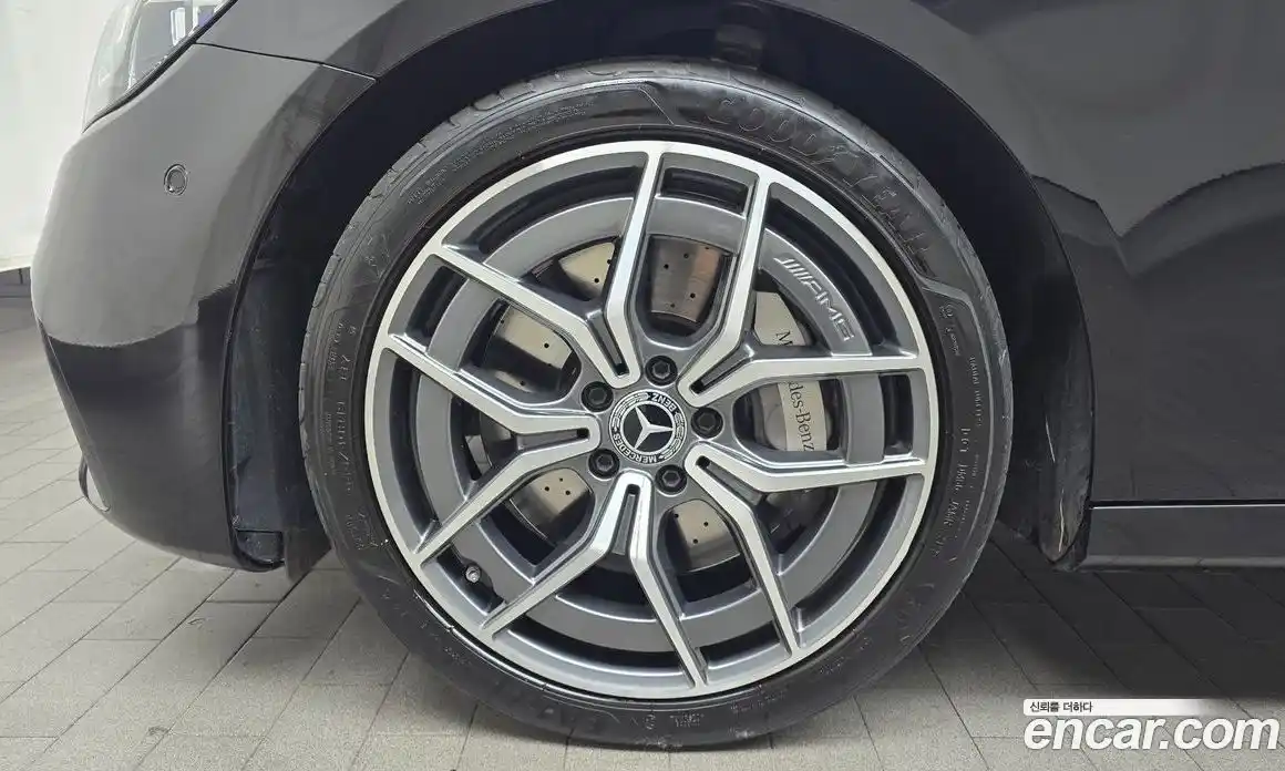 Mercedes-Benz E-Class 2022 2.0 Автомат в Москве № 206507, фото 15