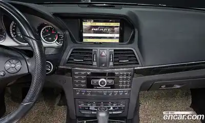 Mercedes-Benz E-Class 2011 3.5 Автомат в Москве № 211732, миниатюра 12