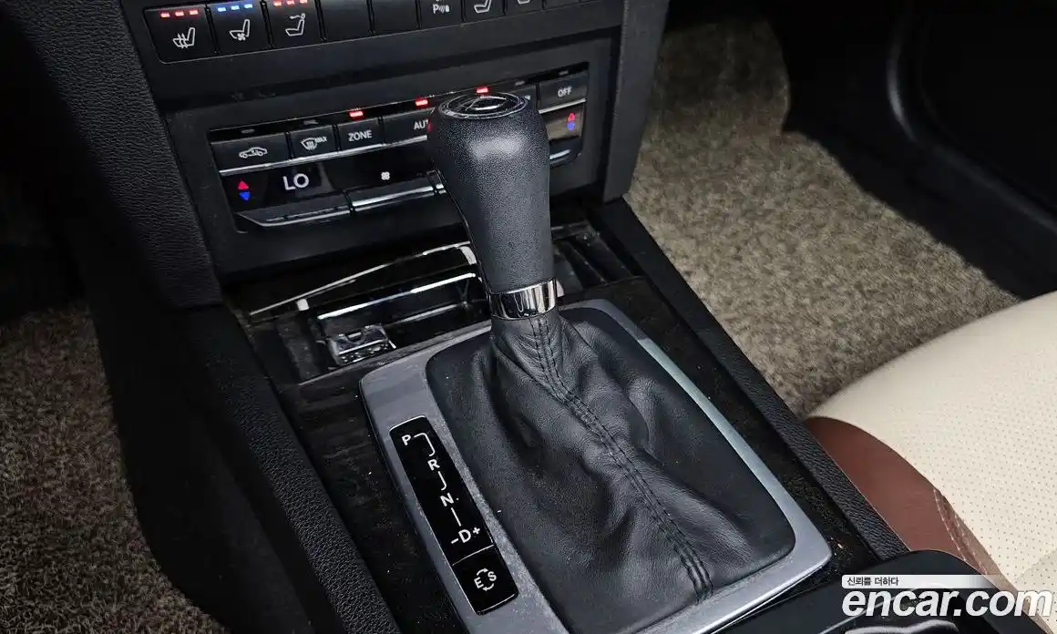 Mercedes-Benz E-Class 2011 3.5 Автомат в Москве № 211732, фото 13